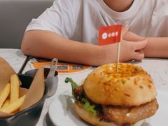 -必胜客(新辰里酒仙桥店)