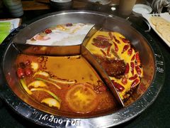 -大龙燚火锅(五一广场店)