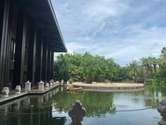 -三亚湾海居铂尔曼度假酒店