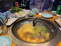 -山河屯铁锅炖·非遗东北菜(南山店)