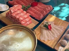 -慢丽江·云南野生菌土鸡锅(付家庄店)