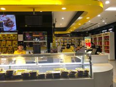 -周黑鸭(北京南站七店)