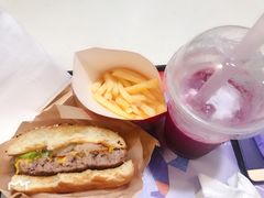 培根安格斯厚牛堡-麦当劳(虹梅路地铁站店)