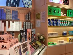 -4iNLOOK美瞳店(中山公园龙之梦店)