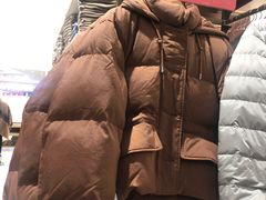 -优衣库(上海金桥国际商业广场店)