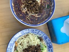 -彭州小吃(川主寺店)