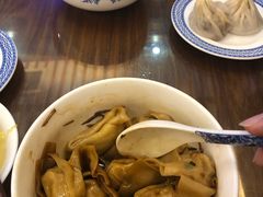 -笑来喜馄饨小笼工坊店(湖滨街店)