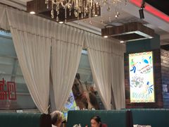 -四海一家自助餐(益田假日广场店)