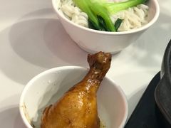 原味鸡腿过桥米线-在蒙自过桥米线