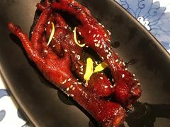 吮指鸡爪-桂满陇天书(南京德基旗舰店)