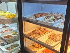 -哈尔滨小酒馆·鲜肉现穿自助烧烤(康新花园店)