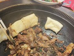 -咱屯子铁锅炖直营店(保利店)