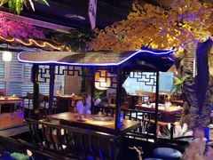 -城墙拐拐火锅(三峡广场黑金冠店)