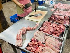 -标记美食新鲜猪杂(兴南大道店)