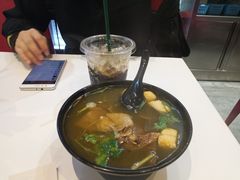 油豆腐牛肉粉丝汤（咖喱）-小杨生煎(松江大学城店)