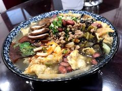 叉烧螺狮粉-东门七爷螺蛳粉(浦东店)