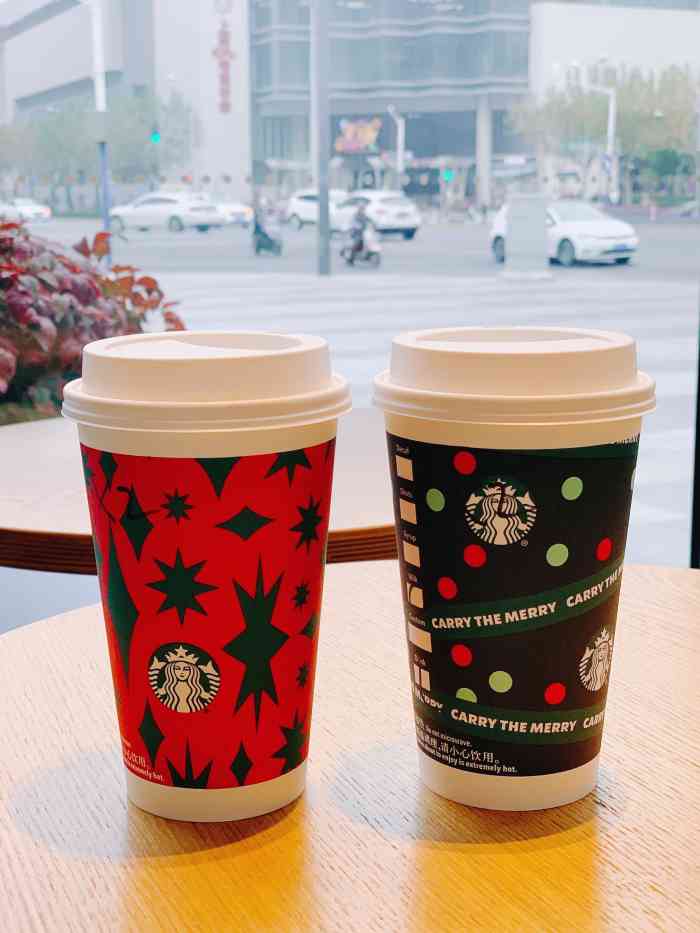 星巴克臻选(上海浙铁绿城桃源派店)-"提到"卢旺达",第一个印象可能会