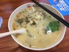 -五谷渔粉(壹海城店)