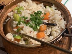 -一坐一忘云南菜(嘉里中心店)