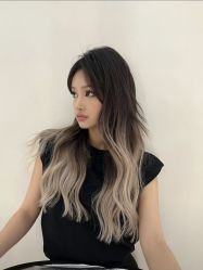 -HAIR HERE造型