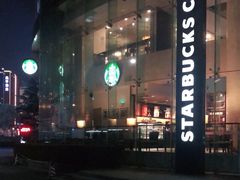 -星巴克(郑州曼哈顿广场店)