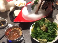 -德天肥牛海鲜火锅(城西银泰店)