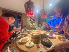 -吃饭皇帝大(长宁龙之梦店)