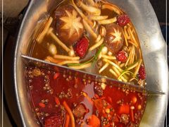 -湊湊火锅·茶憩(打浦桥日月光店)