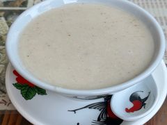 花生杏仁糊-周大娘牛乳(旧寨古村总店)