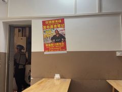 -铁锅哥米线