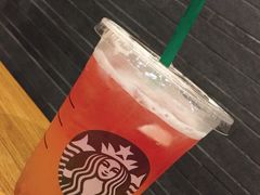 -星巴克(西安曲江银泰店)