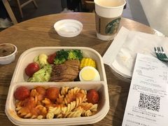 -星巴克(浦东机场T2到达店)