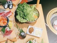 -山川小町·极番烧肉(新地假日广场店)
