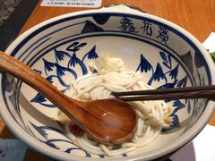 -鑫花溪牛肉米粉(东环大润发店)