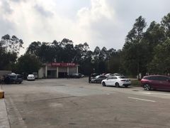 -石湾服务区-停车场