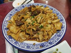 -壹阁胡羊焖饼(特色小吃街店)
