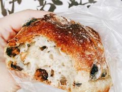 黑豆松子恰巴塔-mbd(华山路店)