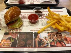 -The Habit Burger Grill 哈比特汉堡(爱琴海店)