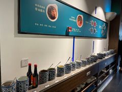 -尚尚仙·酸汤猪手·猪肚鸡火锅(华联万柳购物中心店)