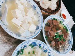 -新丰小吃(中山中路分店)