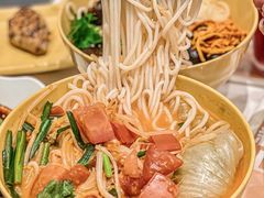 -谭仔米线(皇庭广场店)