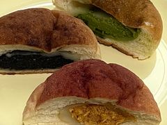 -沁屋面包店(人民东路店)