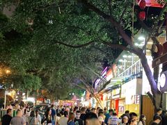 -八一路好吃街(雨田商务大厦店)