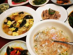 三鲜煲-侬佳蒸菜馆(听潮店)