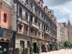 -蓝精灵乐园·世茂精灵之城主题乐园