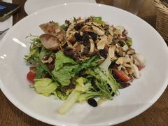 腊味肠鲜鱿鱼柚子沙拉-Entrecôte 法国牛扒馆(保利·时光里店)