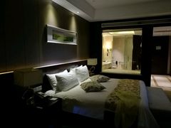大床房-昆山皇冠国际会展酒店