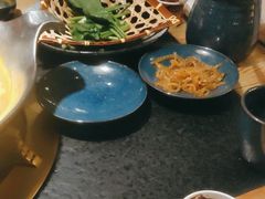 -湊湊火锅·茶憩(上海合生汇店)