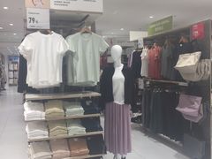 -优衣库(广州天河领展广场店)