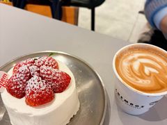 拿铁-CHEMBOX·COFFEE·BRUNCH(天津K11店)